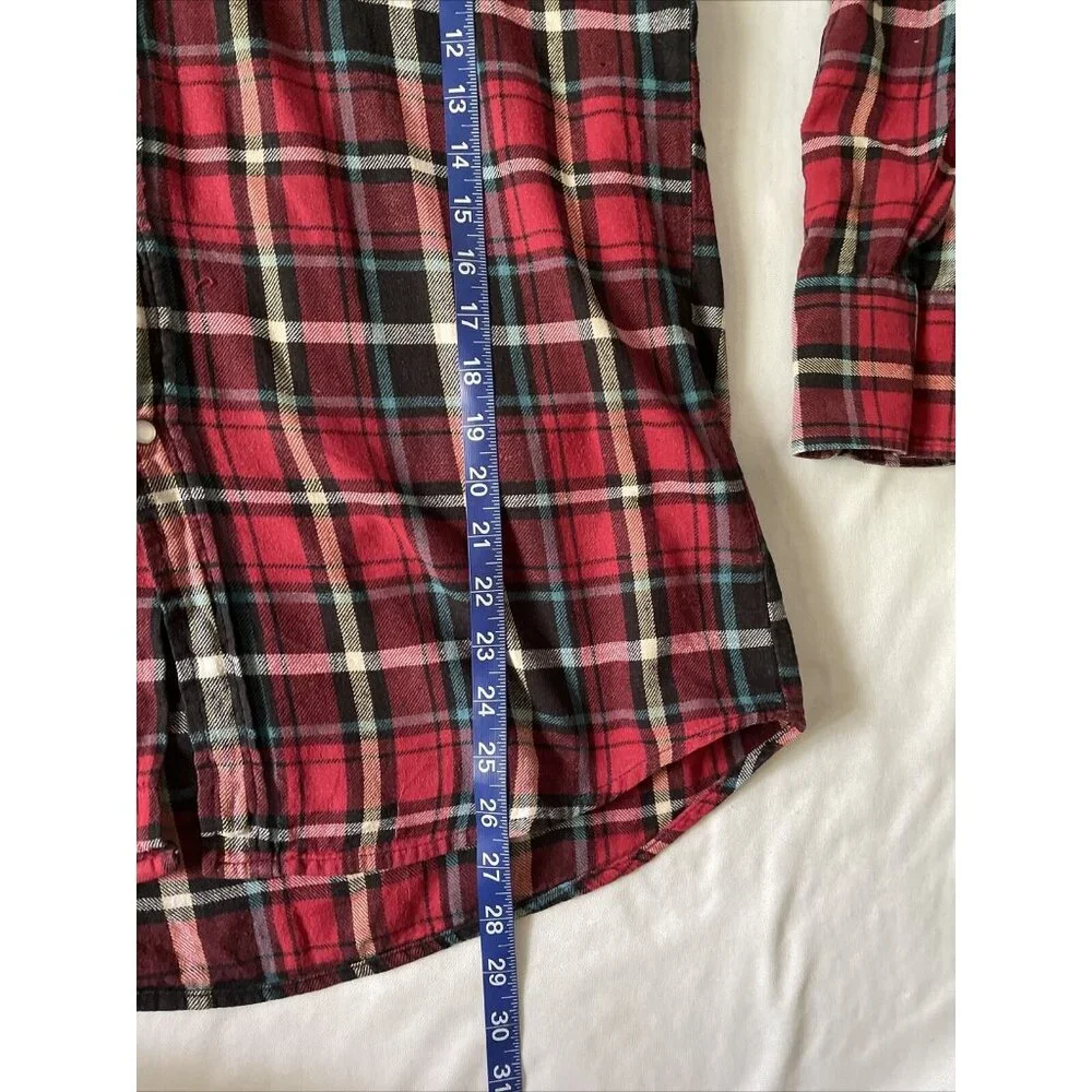 Plaid Western Wear Red & Black Flannel Button-Up Shirt With Pearl Snaps - Size M - Picture 10 of 11